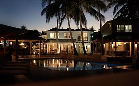 Coral Cay Villas